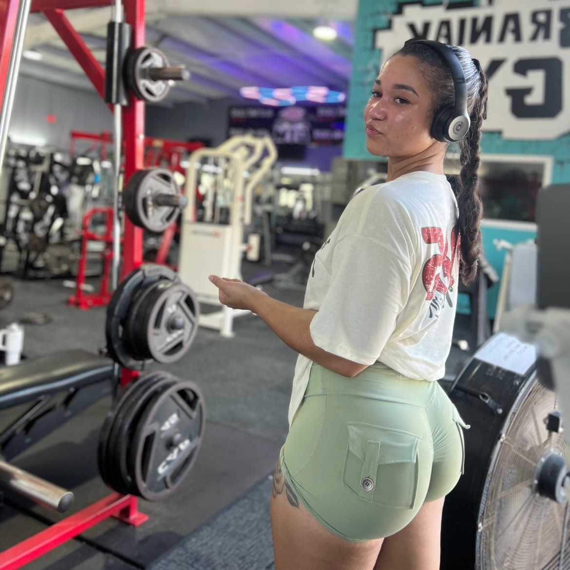 Core & Curves: The Busy Woman Blueprint (Gym)